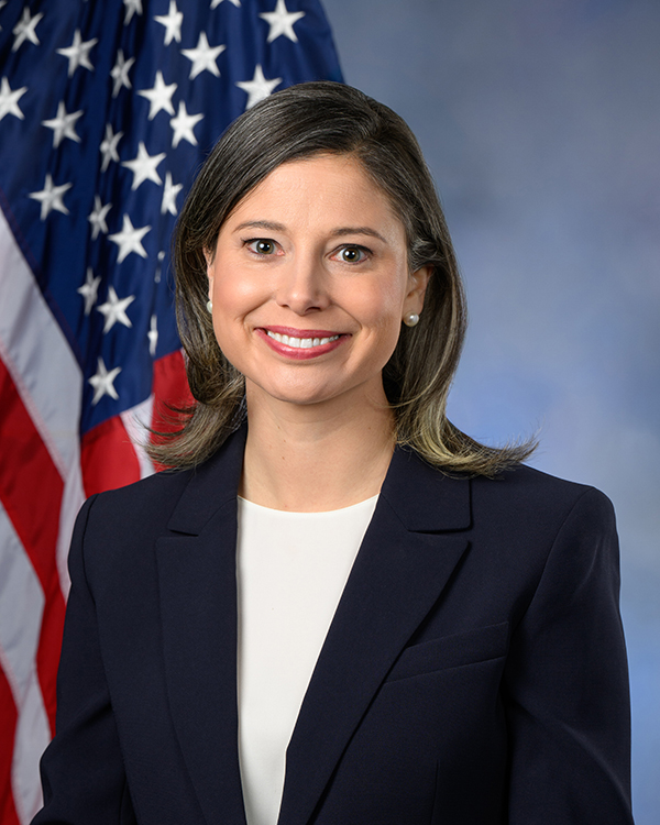 Maggie Goodlander (D-NH)